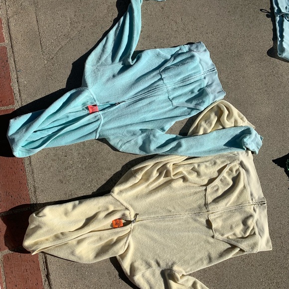 Juicy Couture Y2K lot!!!!!! 5 vintage hoodies and 2 terry cloth pants!!!!! 🥰🔥 - Picture 4 of 16